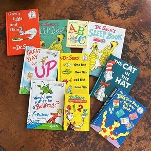Dr. Seuss book bundle